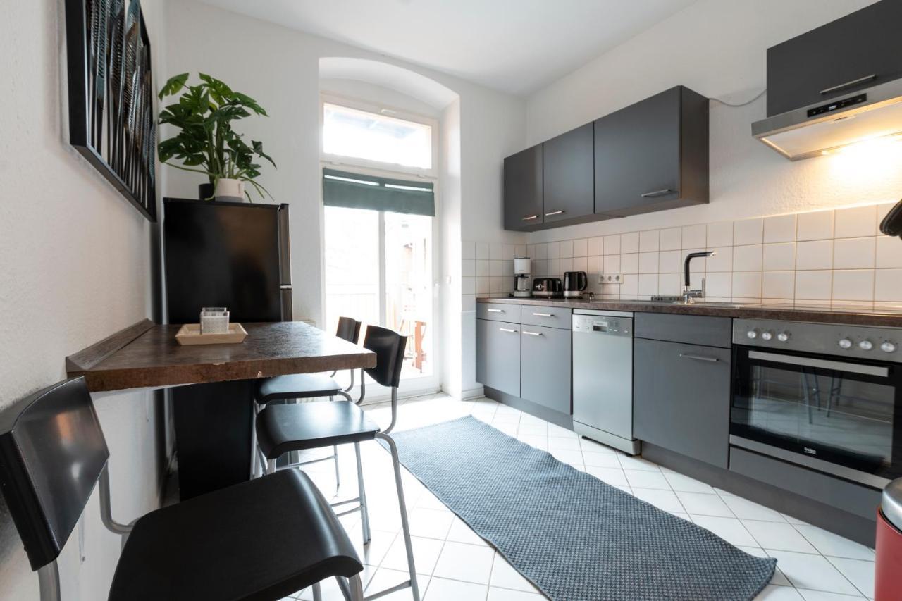 Zwickau Mittendrin, Tolles Balkon-Apartment Buitenkant foto