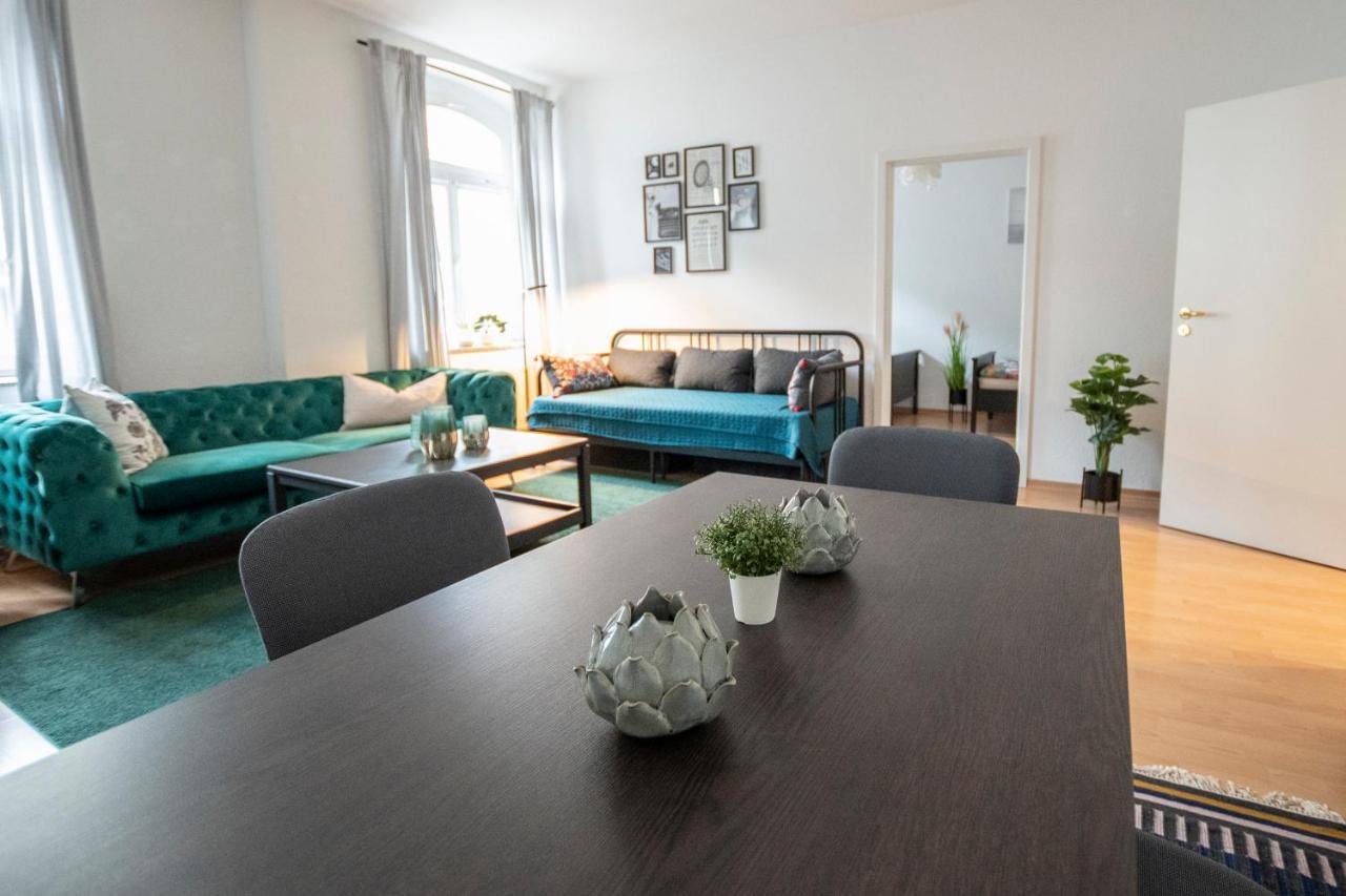 Zwickau Mittendrin, Tolles Balkon-Apartment Buitenkant foto